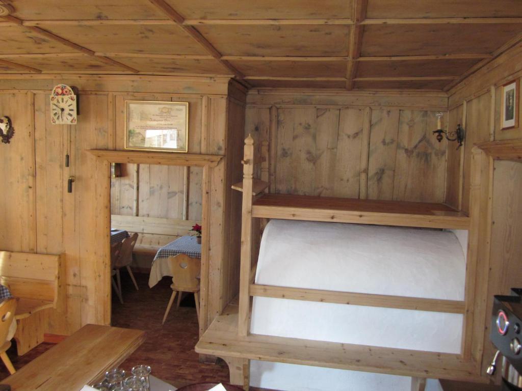 Guest house Ansitz Goller